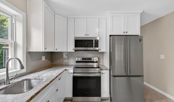 40 Newton St, Berlin, CT 06037