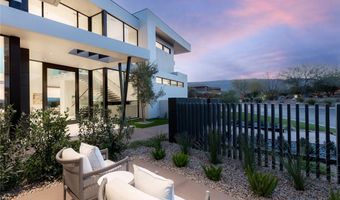81 Hawk Ridge Dr, Las Vegas, NV 89135