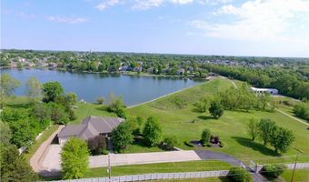 15526 Evans Rd, Basehor, KS 66007