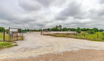 4616 E Renfro St, Alvarado, TX 76009