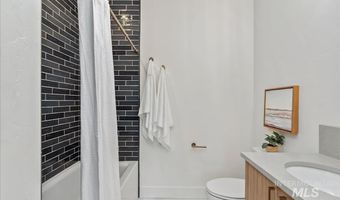 3255 W Moore St, Boise, ID 83702