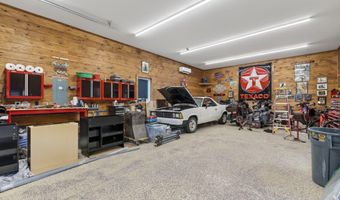 672 Danville Corner Rd, Auburn, ME 04210