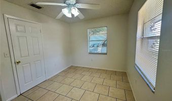 633 W ELLA J GILMORE St, Apopka, FL 32703