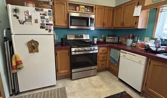 138 West St, Bolton, VT 05676