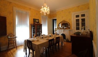 401 E 4th St, Augusta, KY 41002