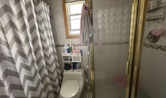 44 W 16TH St, Bayonne, NJ 07002