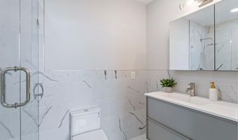 1516 E CAPITOL St NE, Washington, DC 20003