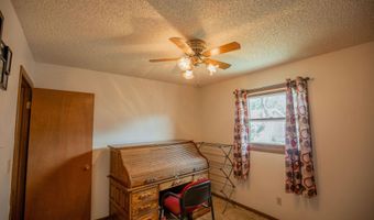 417 S Sample St, Algona, IA 50511