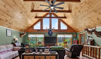 625 Mcgrath Pond Rd, Belgrade, ME 04917