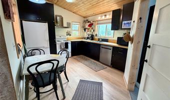103 7th St, Alberton, MT 59820