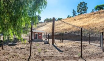 11809 Sierra Hwy, Agua Dulce, CA 91390