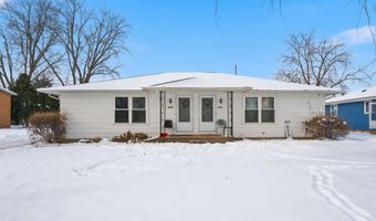 2325 N BALLARD Rd, Appleton, WI 54911