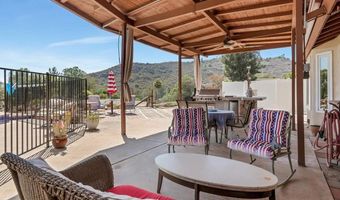25980 Forest Dr, Escondido, CA 92026