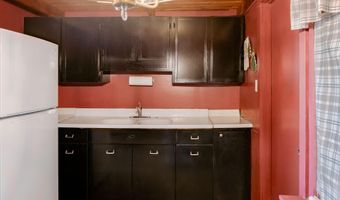 34610 Vine St, Black Canyon City, AZ 86324
