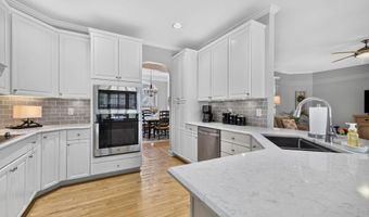 4616 Jernigan Dr, Apex, NC 27539