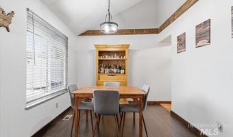 2012 Cherry St, Caldwell, ID 83605