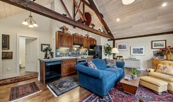 58 Church St, Belfast, ME 04915