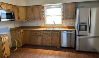 2323 R St, Auburn, NE 68305