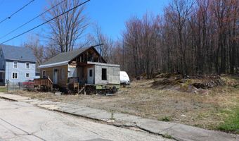 812 Kent St, Berlin, NH 03570