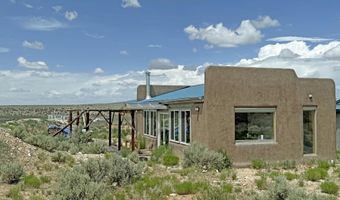620 Tune Dr, Arroyo Hondo, NM 87513