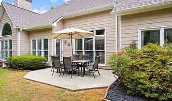 9390 Old Preserve Trl, Ball Ground, GA 30107