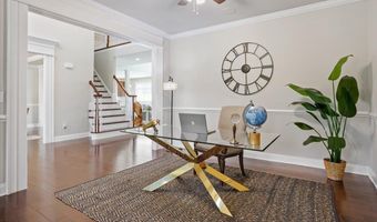 207 Weddington Park Ln, Apex, NC 27523