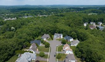 163 Windy Knoll Dr, Berlin, CT 06037