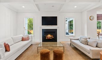 6213 DAHLONEGA Rd, Bethesda, MD 20816