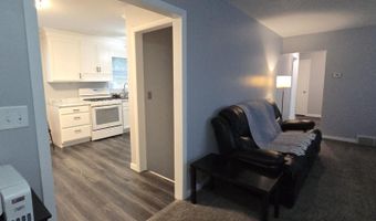 1222 NE 11th Ave, Aberdeen, SD 57401