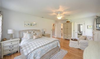 545 Central St, Burrillville, RI 02839