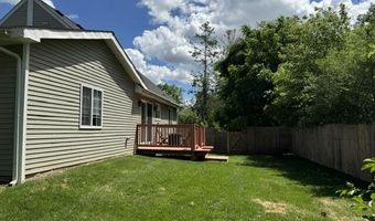 1 Maple Village Ct, Ann Arbor, MI 48103