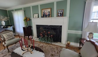 1230 N SUPERIOR St, Antigo, WI 54409