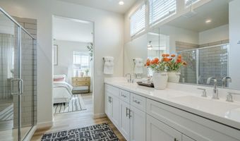 630 W LAREDO St, Chandler, AZ 85225