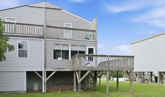 1116 E Fort Macon Rd, Atlantic Beach, NC 28512