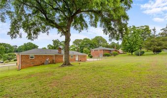 403 Blackberry Ln, Anderson, SC 29625