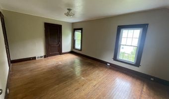 14 Wheelwright Rd, Barre, MA 01005