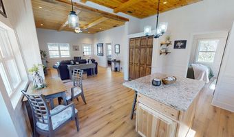 820 Beaver Crk, Andrews, NC 28901