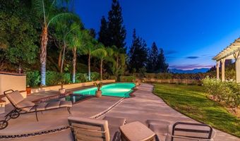 6066 Lake Lindero Dr, Agoura Hills, CA 91301