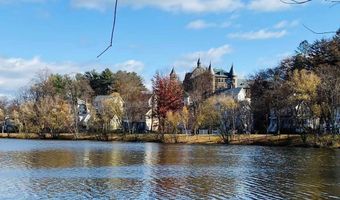 144 Kenrick St 34, Boston, MA 02135