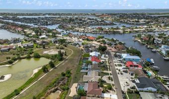 744 FLAMINGO Dr, Apollo Beach, FL 33572