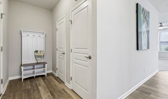 523 Arbor Ln, Copley, OH 44321