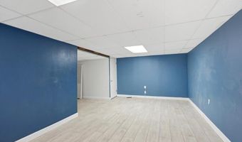 2344 Hidden Meadow Ln, Ballwin, MO 63021