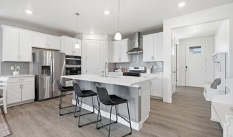 1149 Clara View Dr, Berthoud, CO 80513