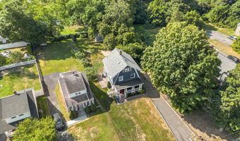 497 Maple Ave, Cheshire, CT 06410