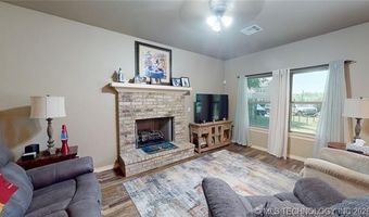 1831 E Oak Hls, Ada, OK 74820