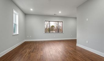 4917 ERIE St, Annandale, VA 22003