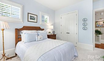 1908 Nassau Blvd, Charlotte, NC 28205