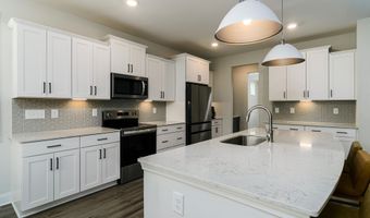 552 Watauga Ln, Aberdeen, NC 28315