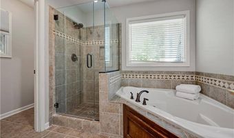 17713 157th Ter, Basehor, KS 66012