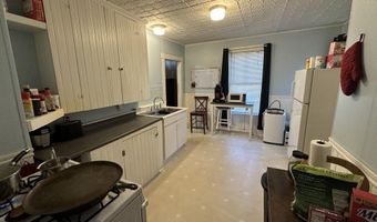 16 Walter St, Bangor, ME 04401